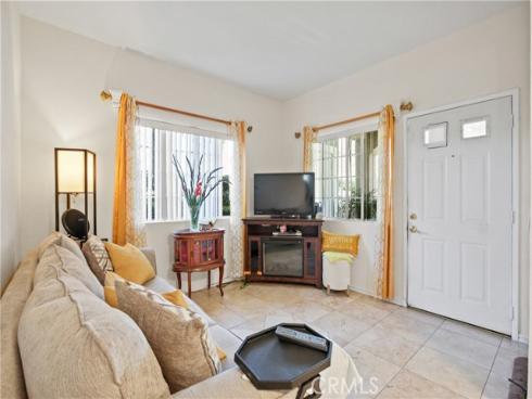 7  Via Cresta  , Rancho Santa Margarita, CA