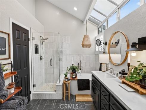 21352  Silvertree Lane  , Rancho Santa Margarita, CA