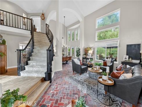 21352  Silvertree Lane  , Rancho Santa Margarita, CA