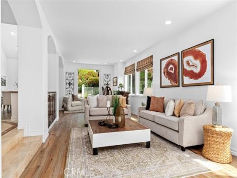 16  Mariposa  , Rancho Santa Margarita, CA