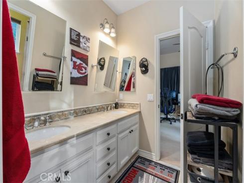 14  Thorn Oak  , Rancho Santa Margarita, CA