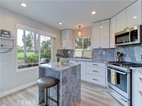 189  Encantado  , Rancho Santa Margarita, CA