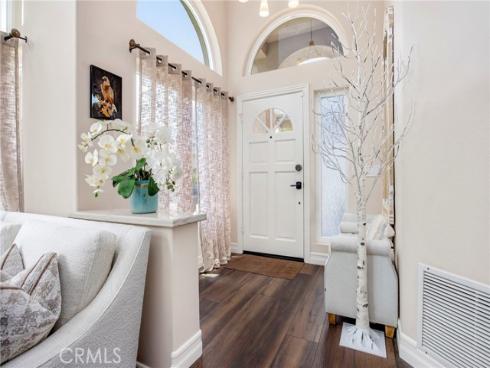 28 Calle Serra , Rancho Santa Margarita, CA