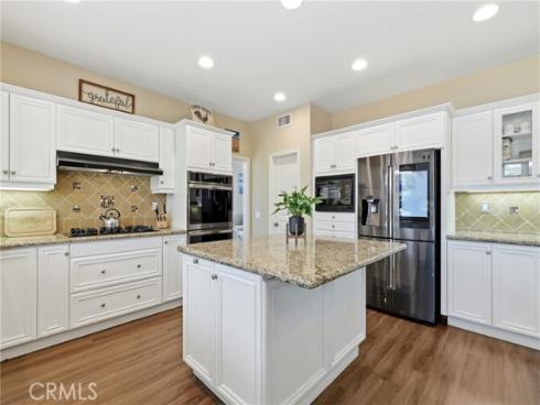 18 Ledgewood , Rancho Santa Margarita, CA