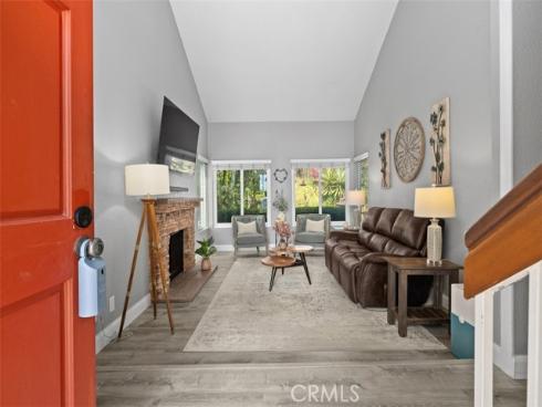 18 Las Piedras , Rancho Santa Margarita, CA