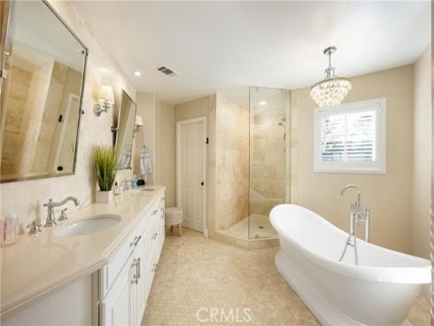 48 Calle Del Norte , Rancho Santa Margarita, CA