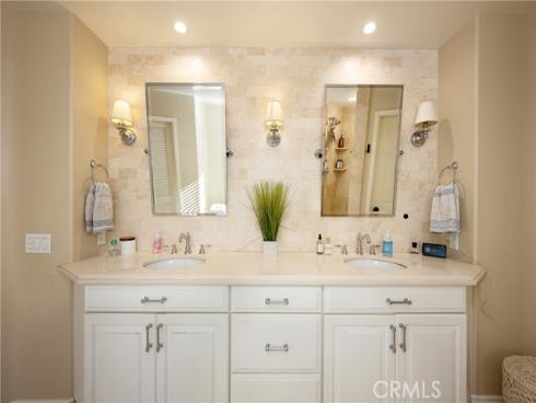 48 Calle Del Norte , Rancho Santa Margarita, CA