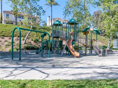 48 Calle Del Norte , Rancho Santa Margarita, CA