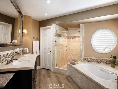 33 Calle Del Norte , Rancho Santa Margarita, CA