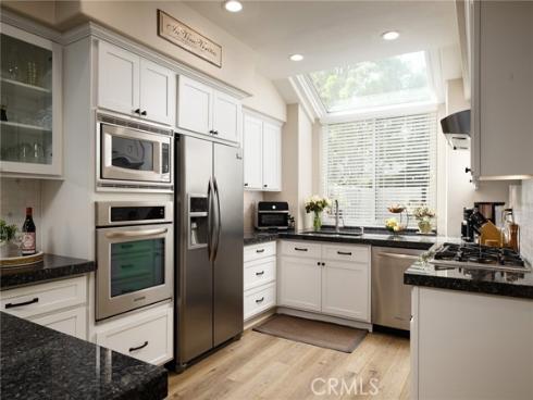 33 Calle Del Norte , Rancho Santa Margarita, CA