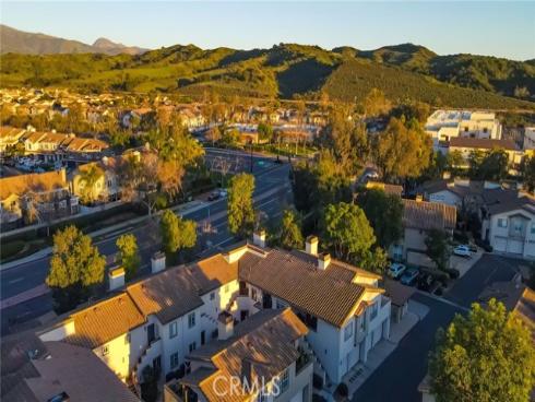28  Via Contento  , Rancho Santa Margarita, CA