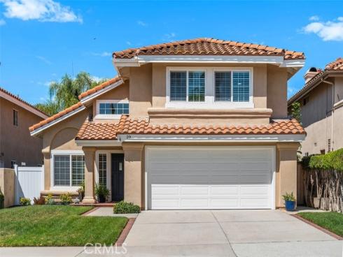 29  Raposa  , Rancho Santa Margarita, CA