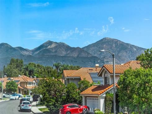 29  Raposa  , Rancho Santa Margarita, CA