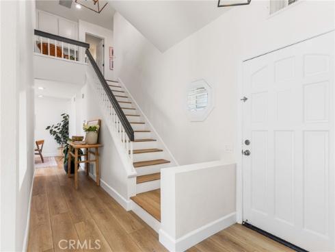 16  Calle Larspur  , Rancho Santa Margarita, CA