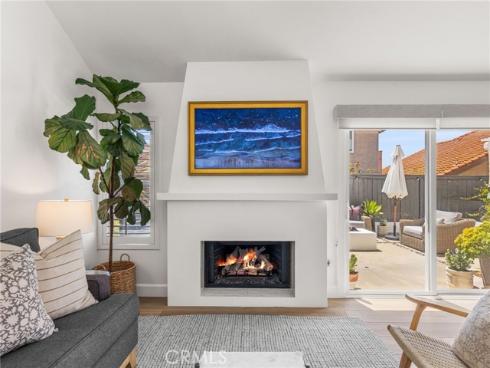 16  Calle Larspur  , Rancho Santa Margarita, CA