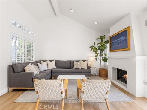 16  Calle Larspur  , Rancho Santa Margarita, CA