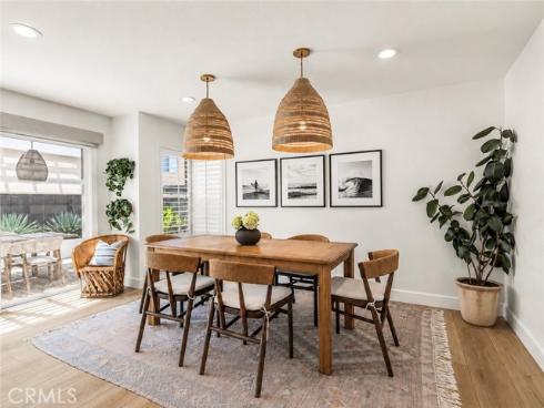16  Calle Larspur  , Rancho Santa Margarita, CA