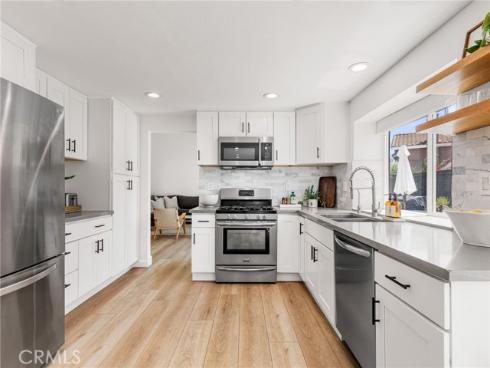 16  Calle Larspur  , Rancho Santa Margarita, CA