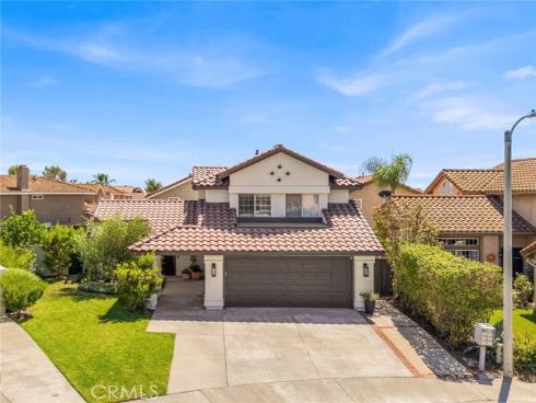 16  Calle Larspur  , Rancho Santa Margarita, CA