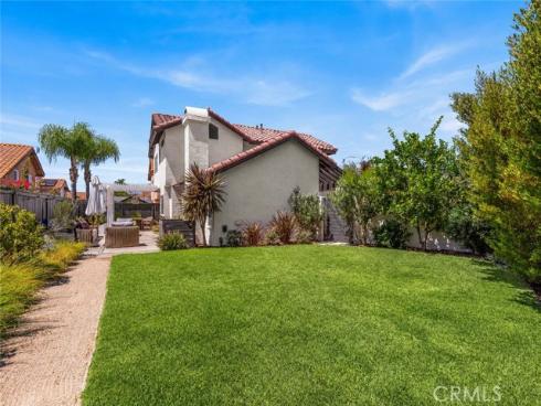 16  Calle Larspur  , Rancho Santa Margarita, CA