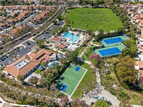 16  Calle Larspur  , Rancho Santa Margarita, CA