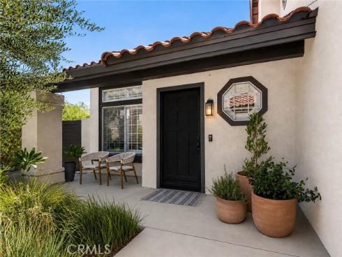 16  Calle Larspur  , Rancho Santa Margarita, CA