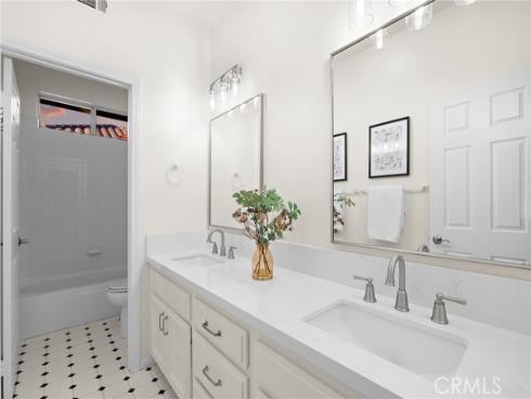 17 Via Belmonte , Rancho Santa Margarita, CA
