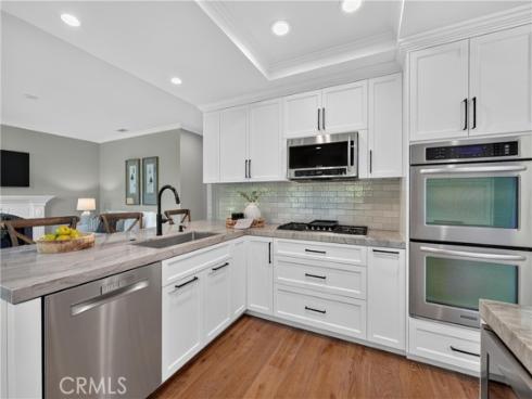 20752 Raintree