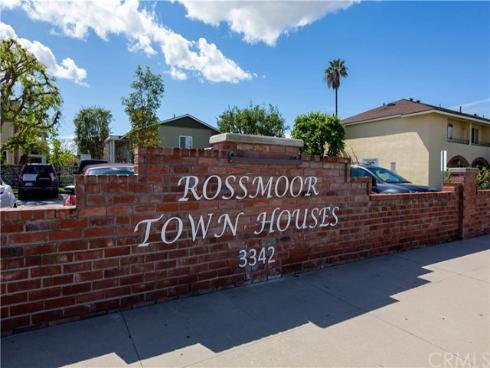 12100  Montecito  70  Road, Rossmoor, CA