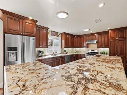2682 Oak Knoll Drive, Rossmoor, CA