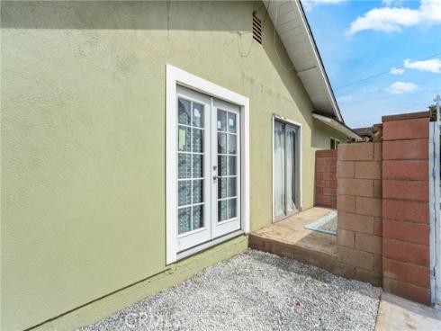 11821 Kensington Road, Rossmoor, CA