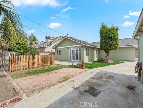 11821 Kensington Road, Rossmoor, CA