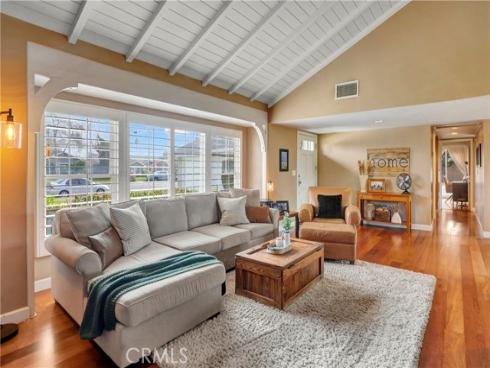 12041  Montecito   Road, Rossmoor, CA
