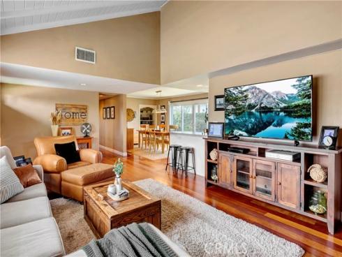 12041  Montecito   Road, Rossmoor, CA