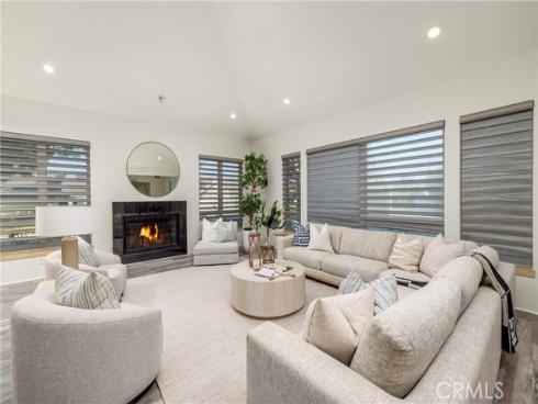 3141 Hillrose Dr , Rossmoor, CA