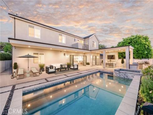 11385 Baskerville Road, Rossmoor, CA