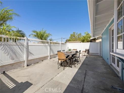 3162  Yellowtail Dr.  , Rossmoor, CA
