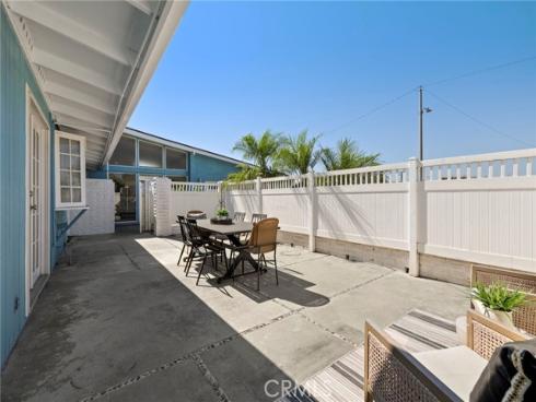 3162  Yellowtail Dr.  , Rossmoor, CA