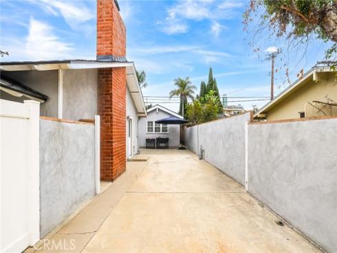 12852  Foster Road  , Rossmoor, CA