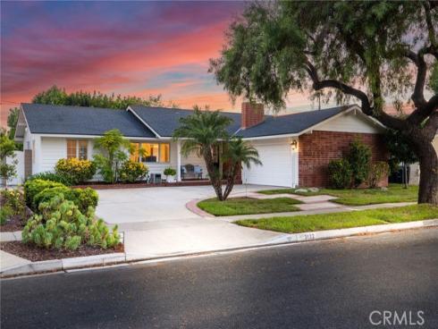 3122 Ruth Elaine Drive , Rossmoor, CA