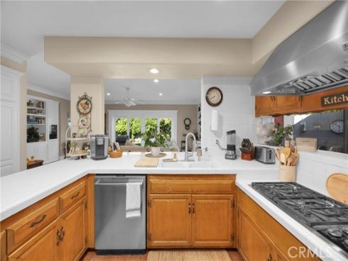 3321  Wimbleton  , Rossmoor, CA