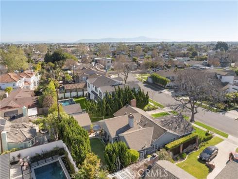 3321  Wimbleton  , Rossmoor, CA