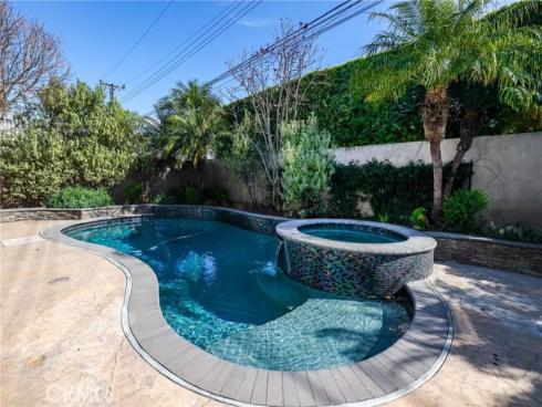 3092  Copa de Oro Drive  , Rossmoor, CA