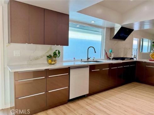 3432  Yellowtail   Drive, Rossmoor, CA