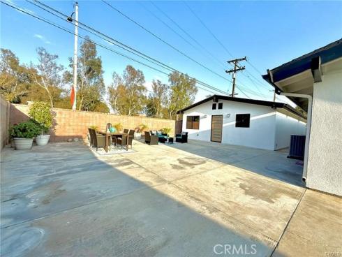 3432  Yellowtail   Drive, Rossmoor, CA