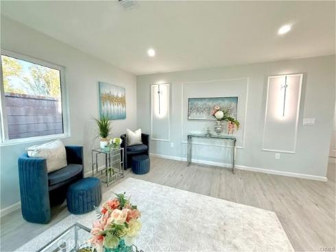 3432  Yellowtail   Drive, Rossmoor, CA