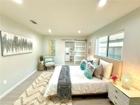 3432  Yellowtail   Drive, Rossmoor, CA