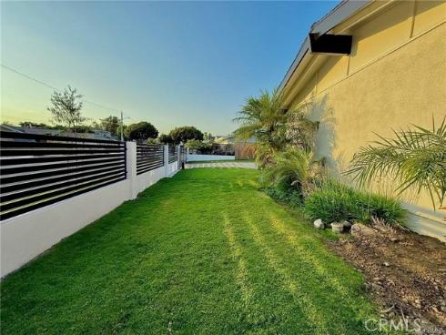 3432  Yellowtail   Drive, Rossmoor, CA