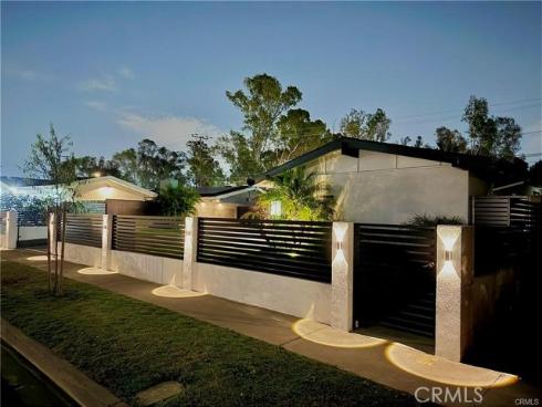 3432  Yellowtail   Drive, Rossmoor, CA