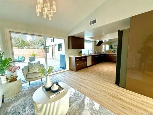 3432  Yellowtail   Drive, Rossmoor, CA